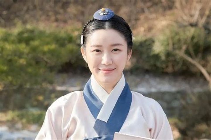 Lee Da In